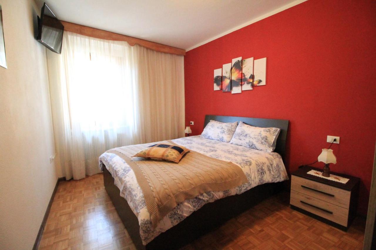 Garibaldi Apartment